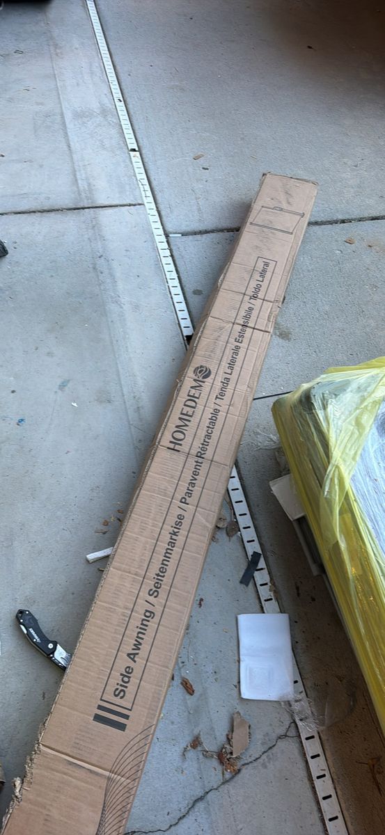 HOMEDEM Retractable Side Awning / Privacy Screen New in Box