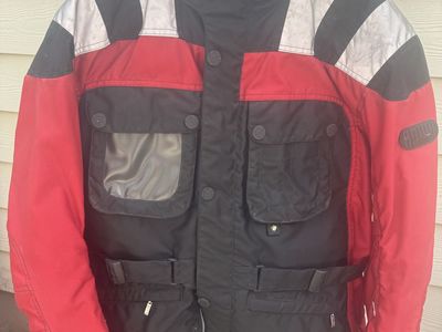 Armored motorcycle jacket