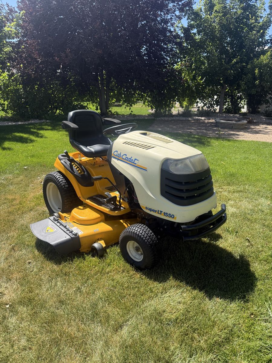 Cub Cadet Super Riding Lawn Mower 50” Deck