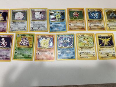 Vintage Pokémon Set