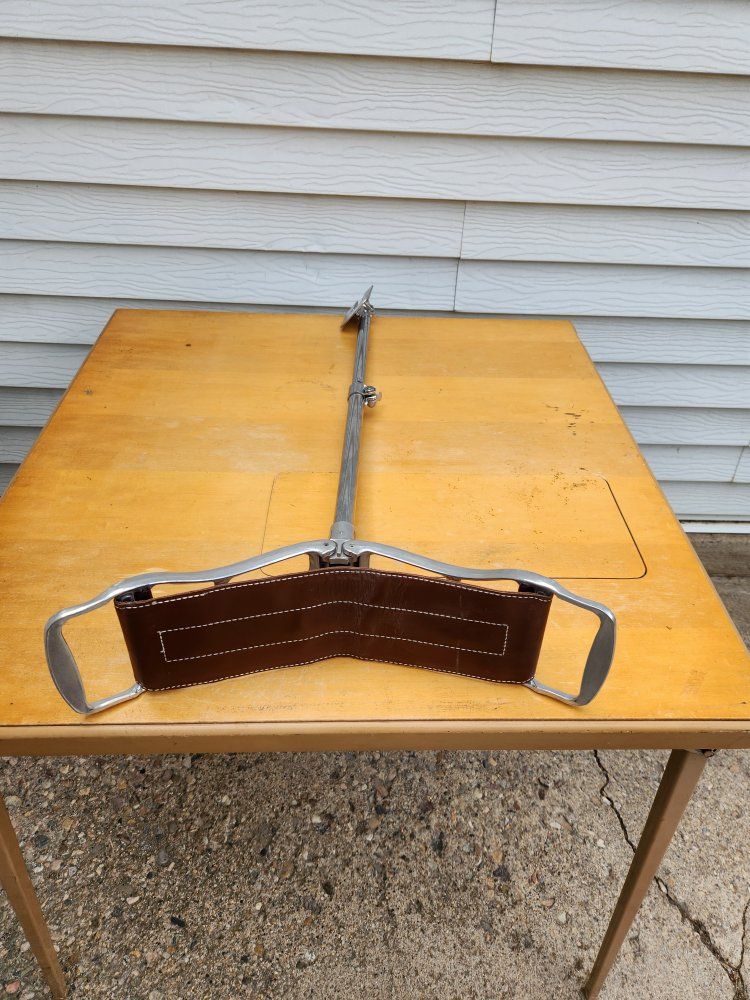 Vintage Nadeau Sportsman Fishing Seat, Portable Folding Camp stool, excel cond