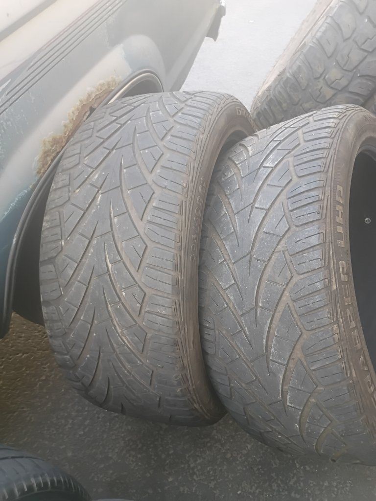 (2) General Grabber UHP 305/40R23