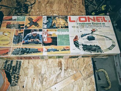 Lionel Southern Express Train Set