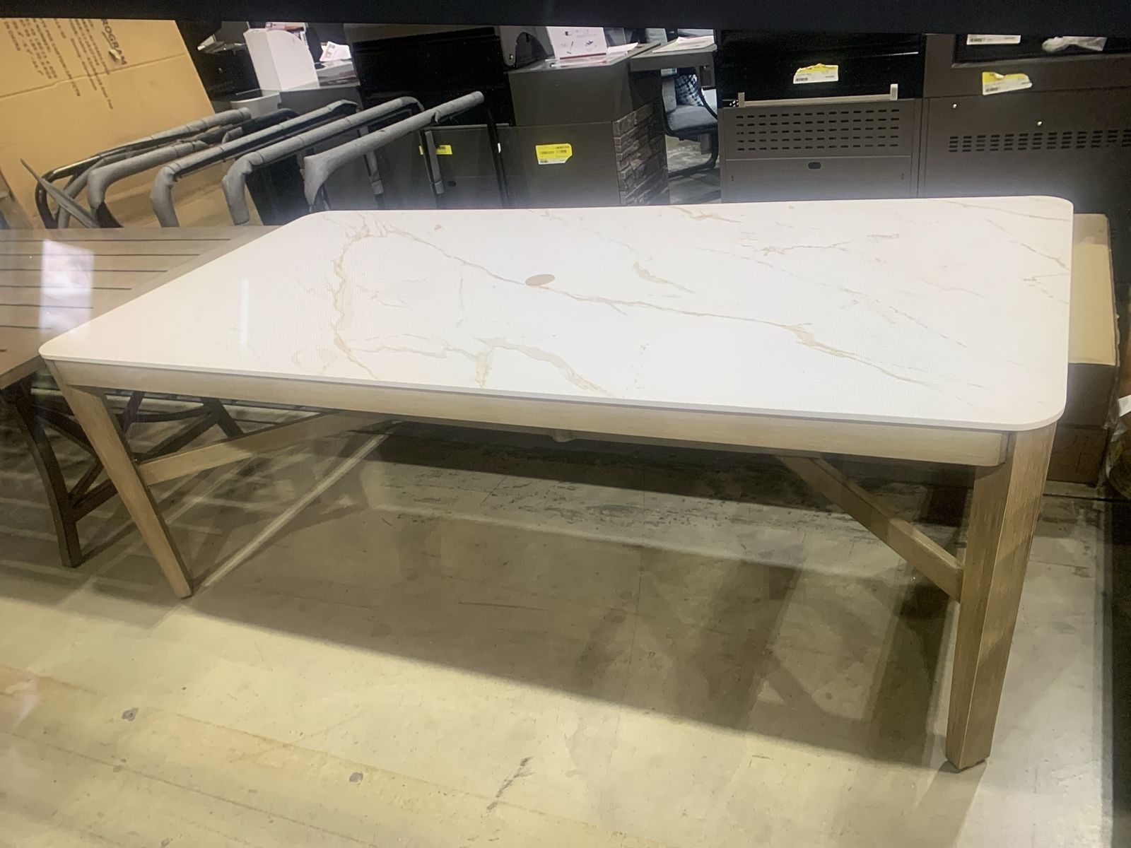 Faux Marble Top Modern outdoor patio dining table brand new in box never used