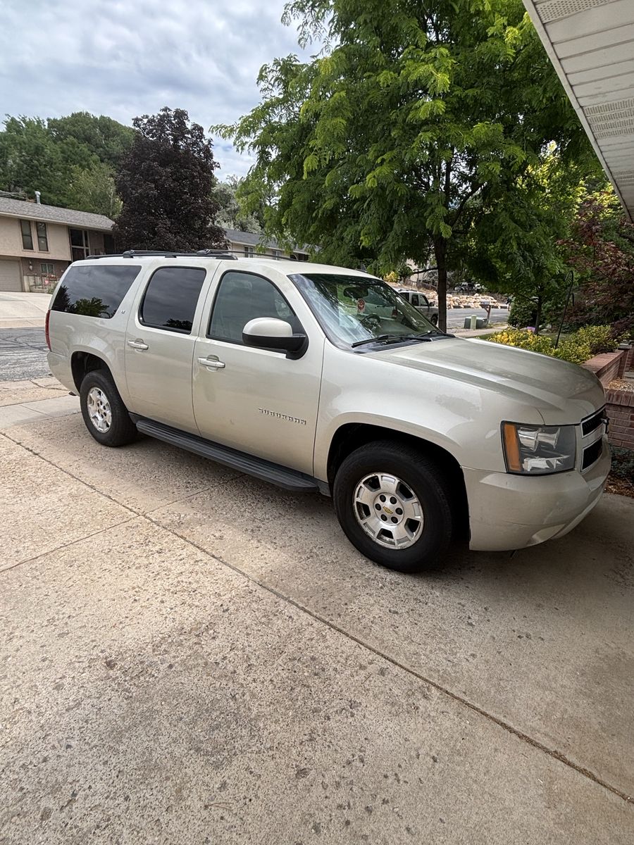 2013 Chevrolet Suburban 1500 LT