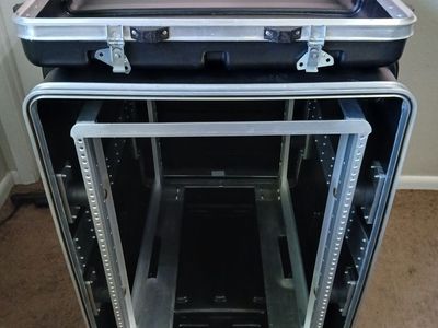 Wtt or sell Thermodyne 24 space double-depth rolling rack