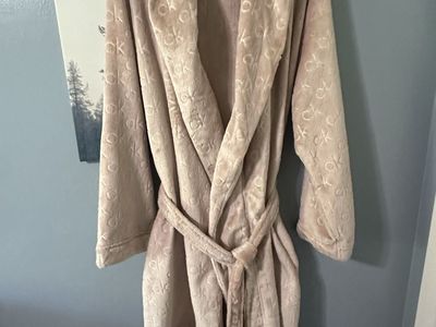 Calvin Klein Women's Plush Robe