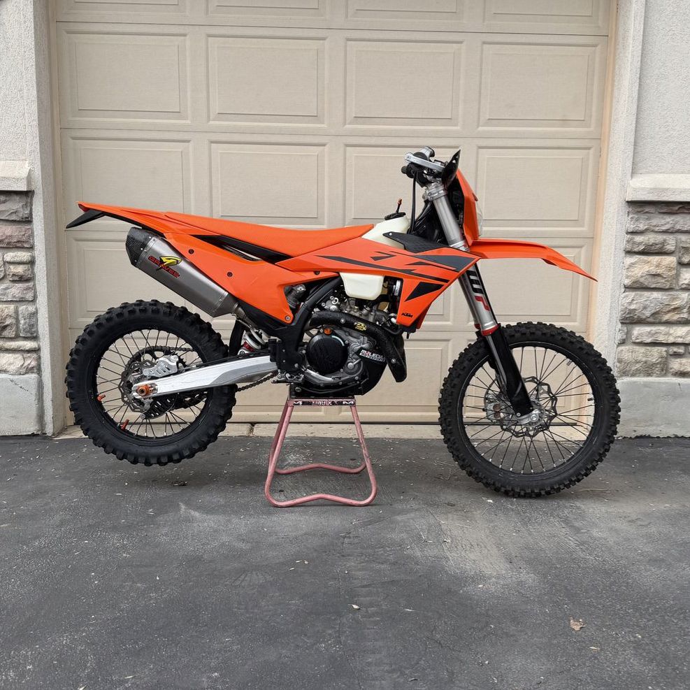 2025 KTM 450 XCF-W w/over $4k Extras