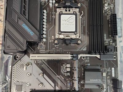 Gigabyte B850 Gaming WiFi6 DDR5 AM5 ATX Motherboard