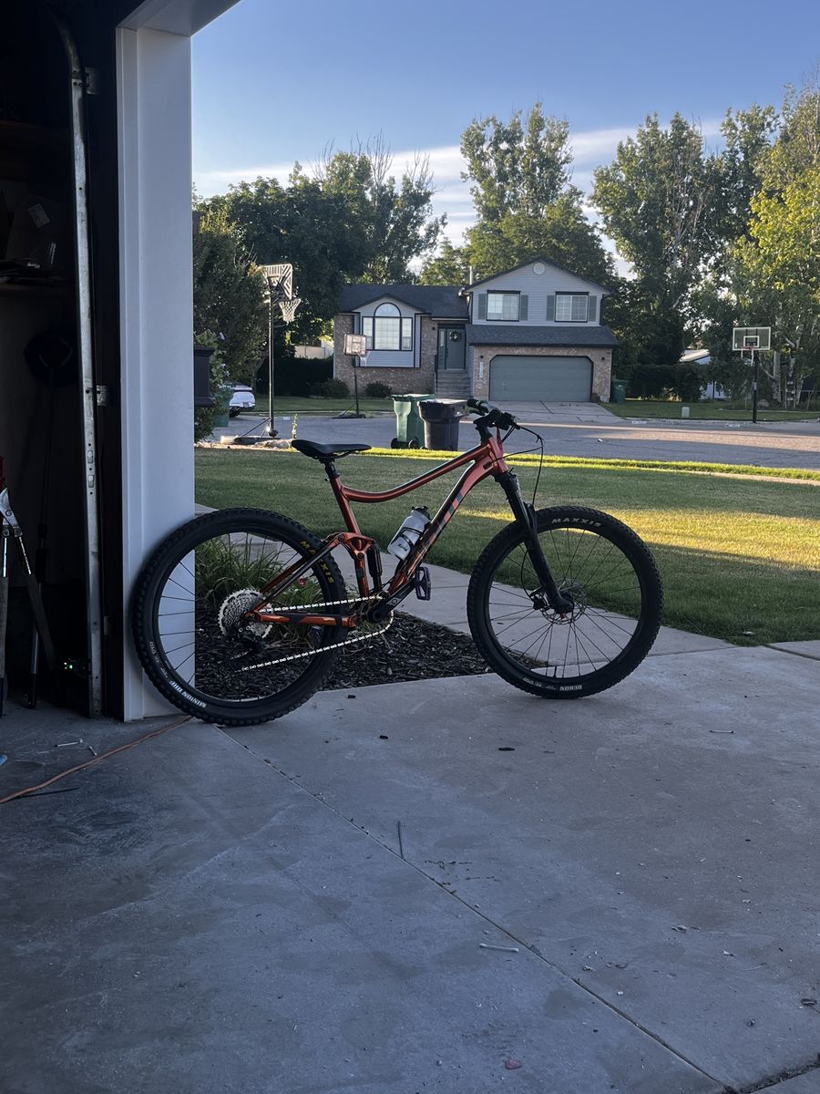 2024 giant stance