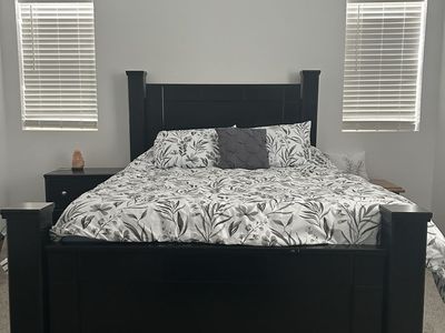 Queen size wood bed frame