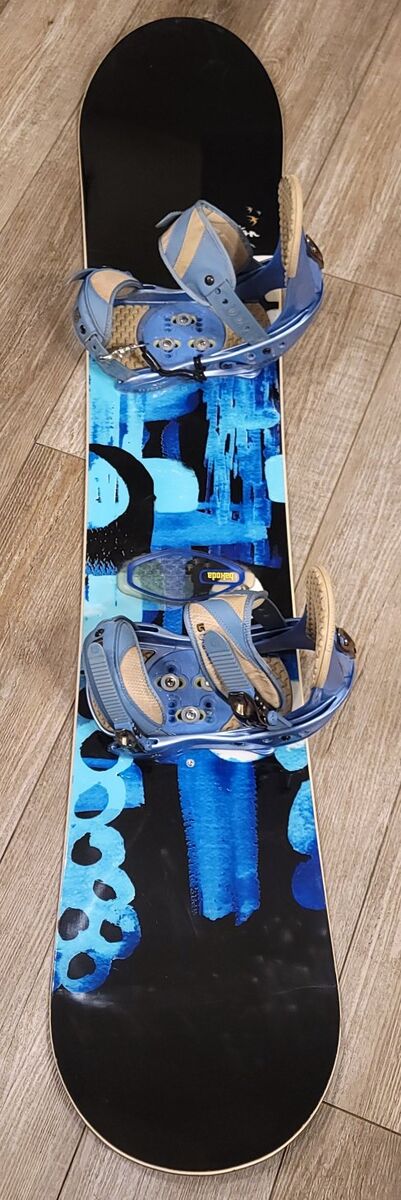Burton Feather 49 Snowboard Burton Stilleto Bindin