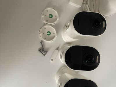 4k Arlo security cameras