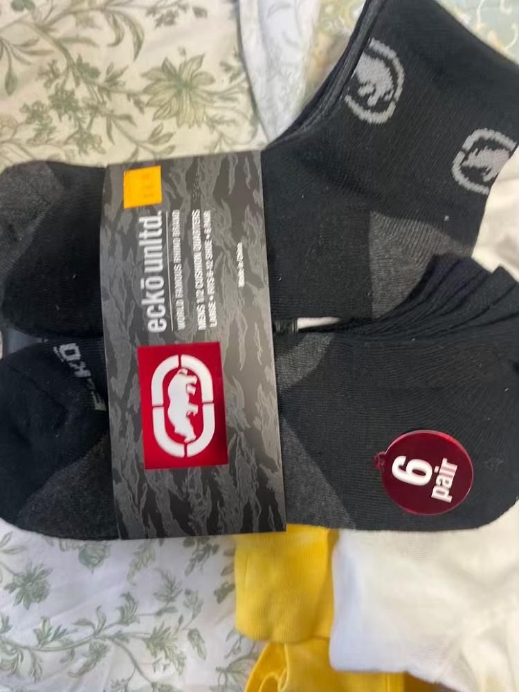 Brand New Ecko Unltd. Men's Quarter Socks (6 Pair Pack)