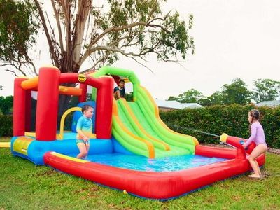 Happy Hop Inflatable Double Slide Water Fun Park with Bouncy Castle
