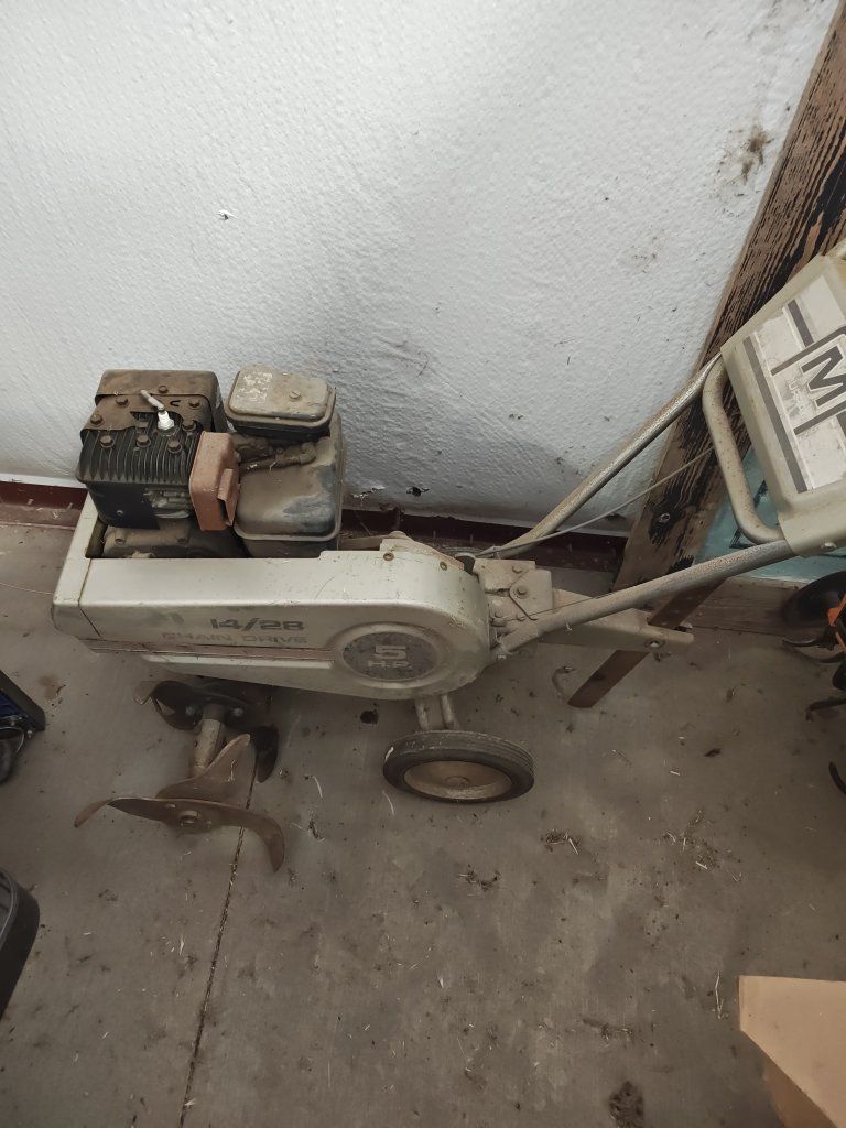 Murray Vintage 5 HP 14/28 Chain Drive Murray Front Tine Garden Tiller