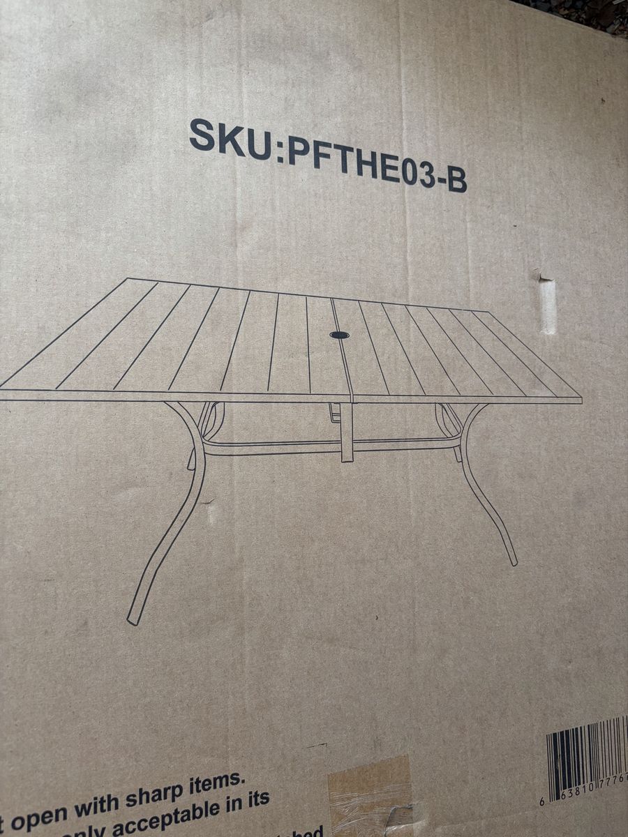 Outdoor Patio Dining Table 
