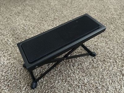 Guitar Foot Stool, adjustable. New