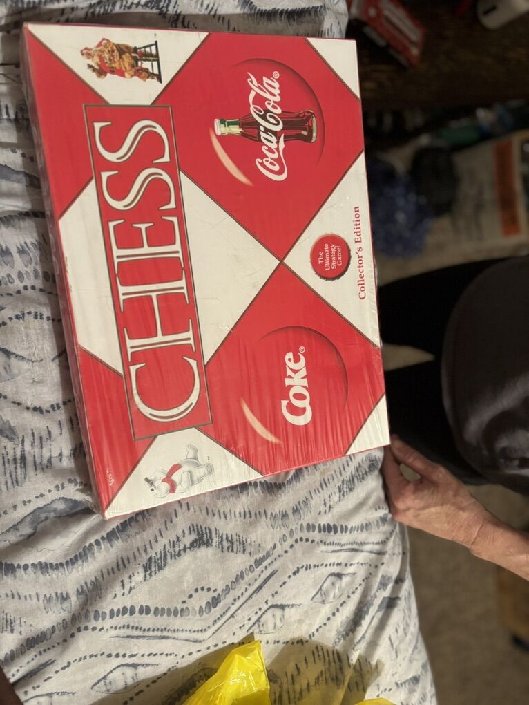 Coke a Cola Chess Game Collectors Edition
