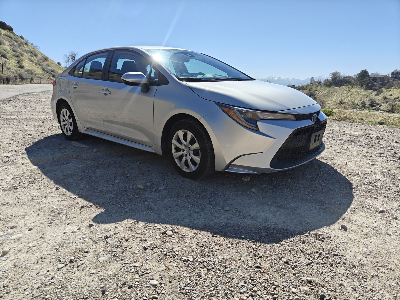 Toyota Corolla Sedan - Silver