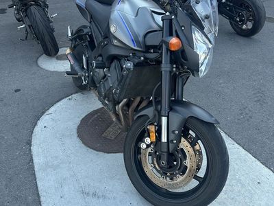 2013 Yamaha FZ8 Sport Motorcycle Gray Black with Windshield & Coffman Exhaust