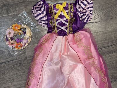 Brand New Rapunzel Costume Size 4/5