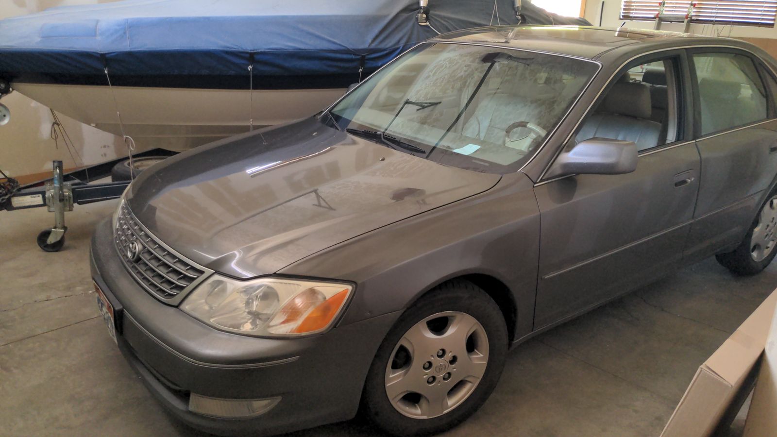 2004 Toyota Avalon XLS