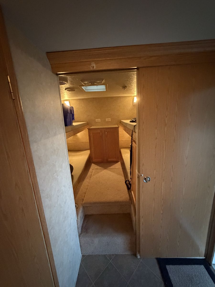Main image 18