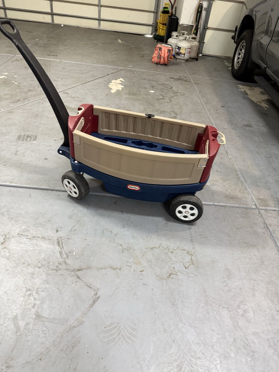 Little tikes wagon