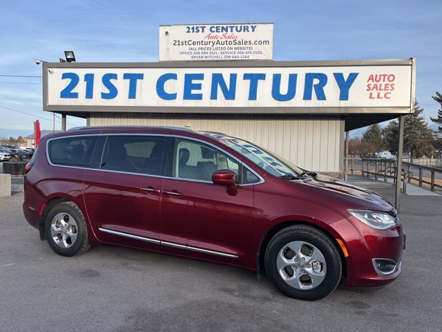 2019 Chrysler Pacifica Hybrid Touring L
