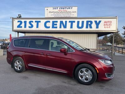 2019 Chrysler Pacifica Hybrid Touring L