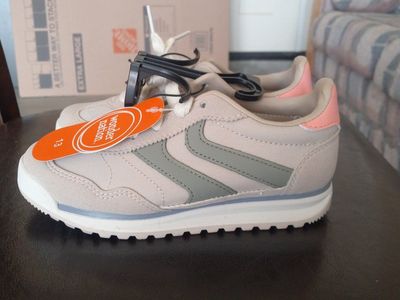 size 13 girl shoes