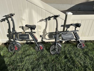 SwagCycle Envy Folding Electric Smart Bikes - Pair (2 Bikes) $25 each or $30 for both!
