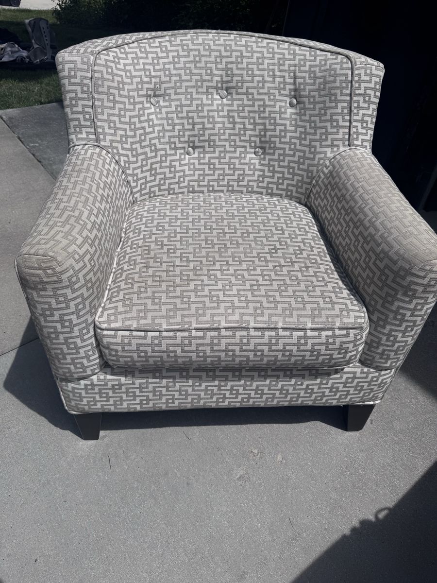 White Cushion Chair