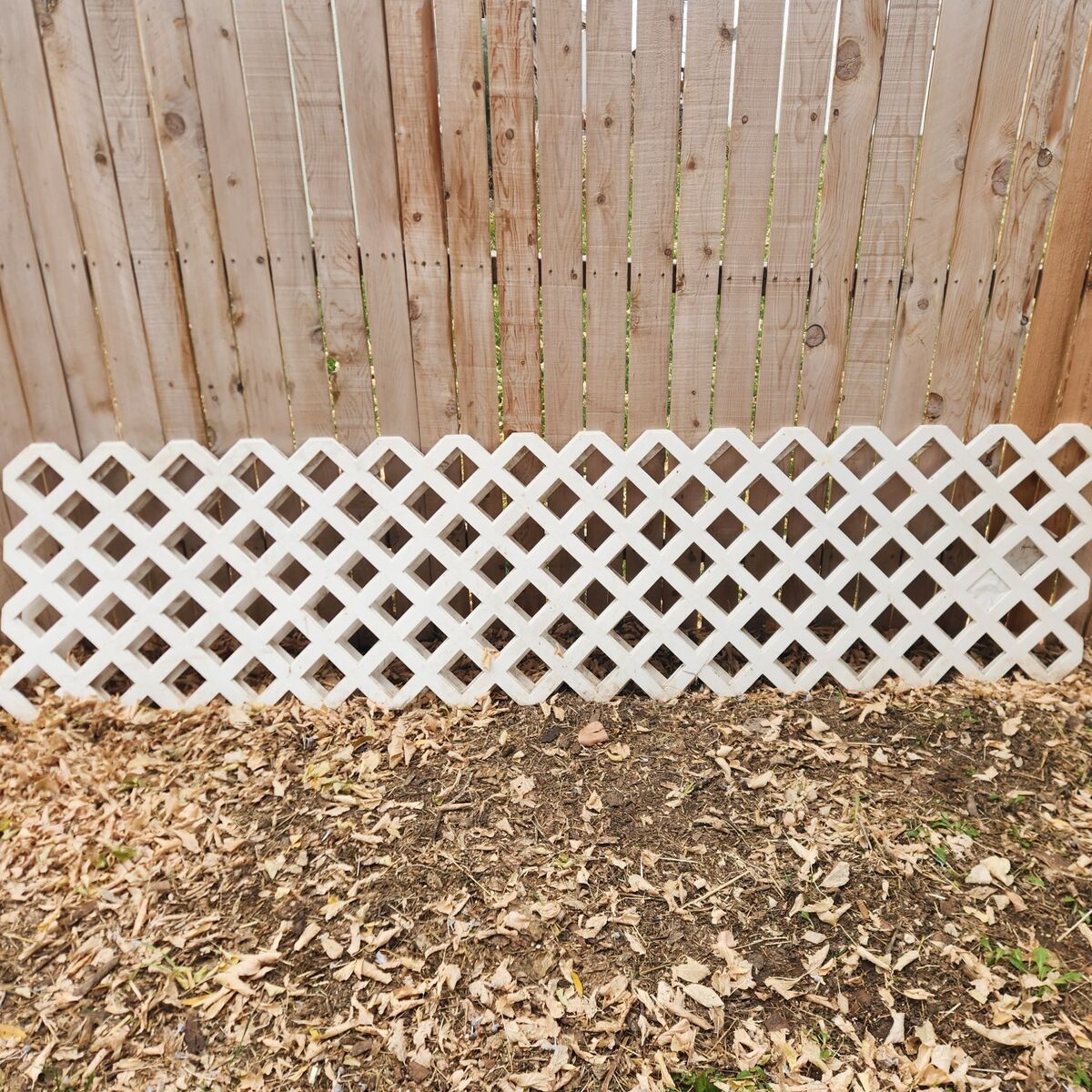 2x8 ft vinyl lattice