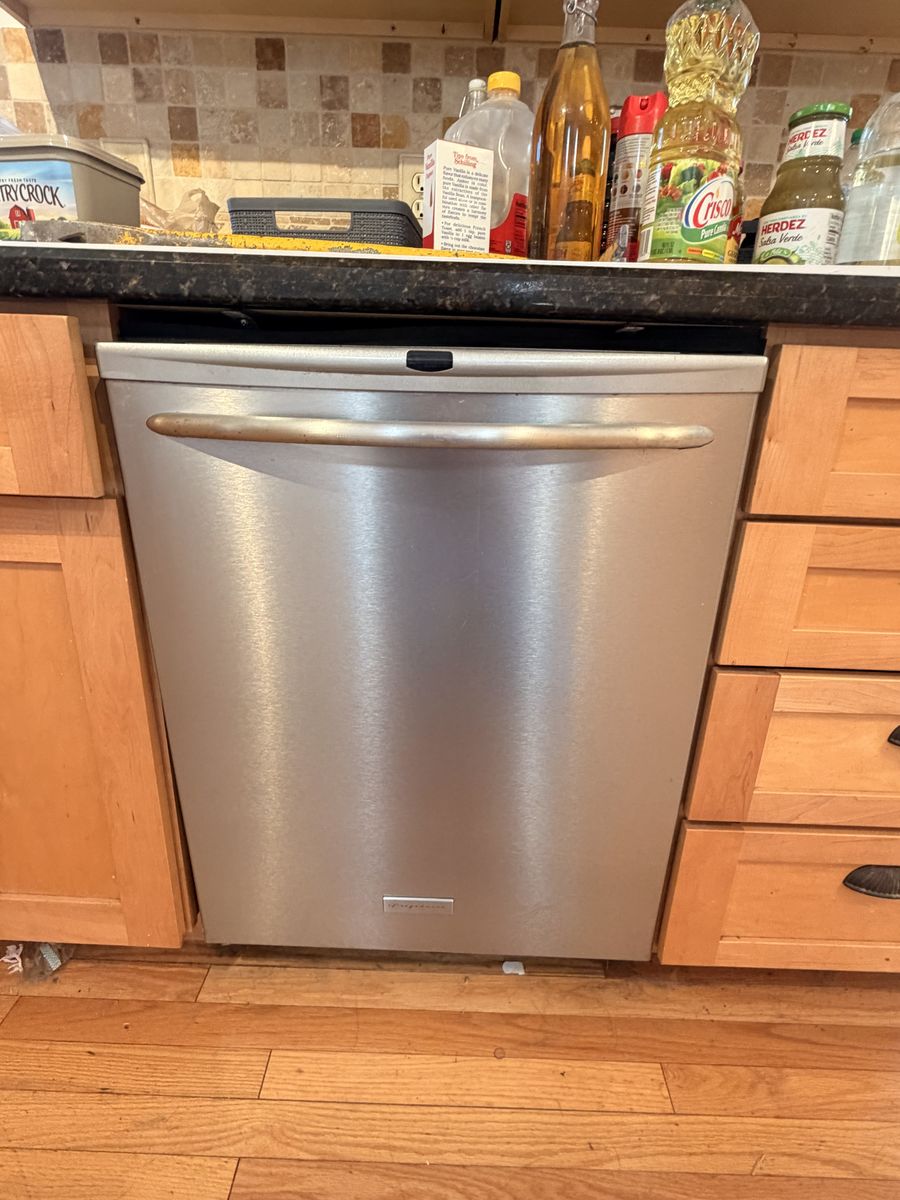 Frigidaire 24" Professional Series