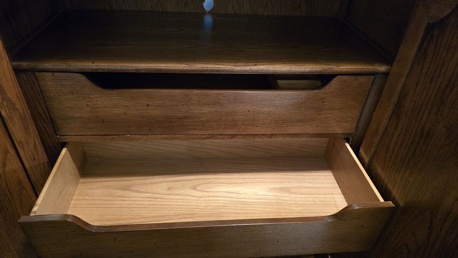 Main image 2