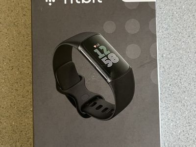 Brand New Fitbit Charge 6 Fitness Tracker with Black Case & Obsidian Band