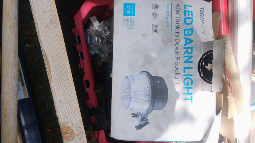 LED Barn light