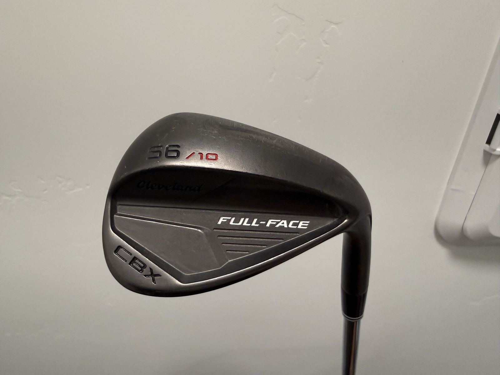 Cleveland CBX Full-Face Wedge 56/10 Dynamic Gold 115 Steel Shaft