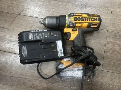 BOSTITCH DRILL WITH BATTERY AND CHARGER BTC400
