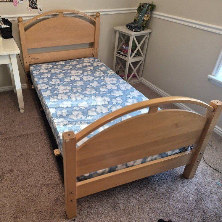 XL Twin Ethan Allen Bed