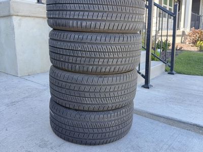 245/45R18 Yokohama Avid Ascent GT