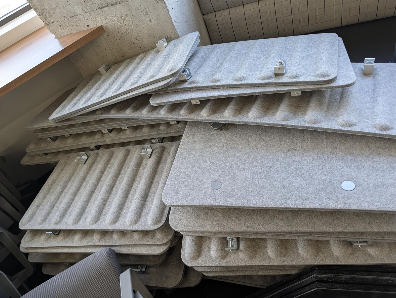 Free Office Furniture/supplies