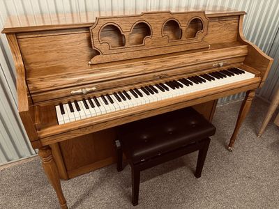 Wurlitzer Piano - Free Delivery