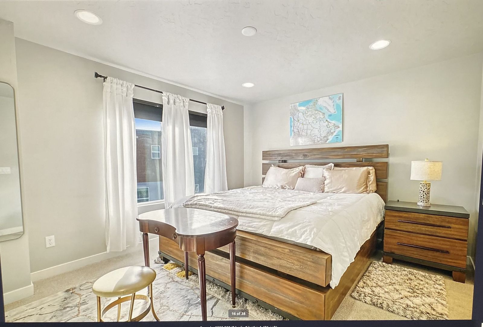 Room For Rent w Private Bathroom
