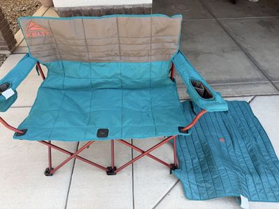 Kelty Loveseat