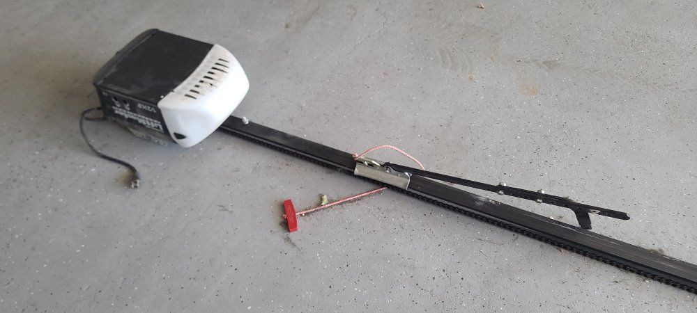 LiftMaster Professional 1/2 HP Chain Drive Garage Door Opener with Rail Assembly