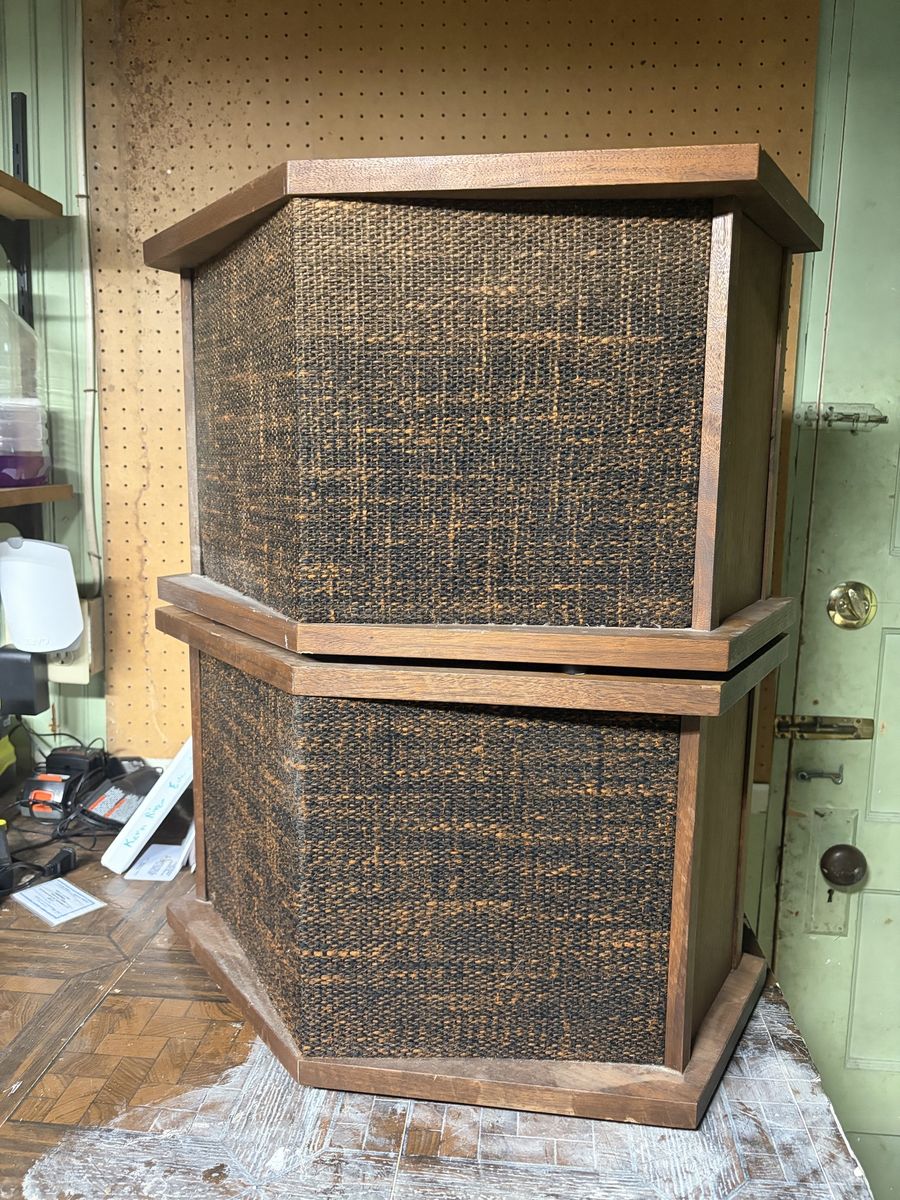 Bose 901 Series II Direct/Reflecting Loudspeakers