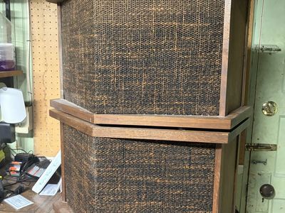 Bose 901 Series II Direct/Reflecting Loudspeakers